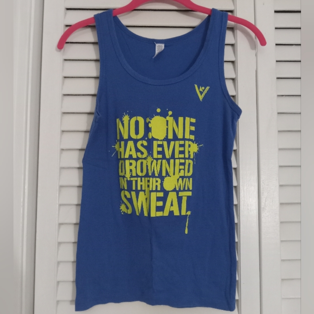 Workout tank size M